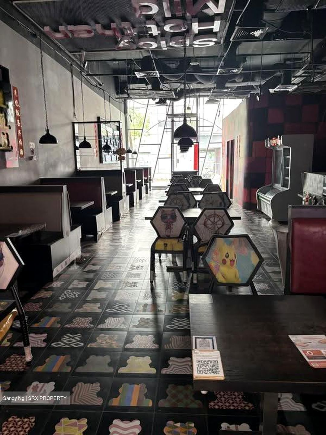 Jubilee Square (D20), Retail #629334861